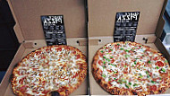 Select Food Mart And Pizza food