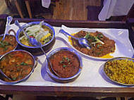 Thariks Tandoori inside