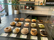 Crosstown Doughnuts Shoreditch food