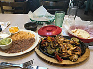 El Mexicano food