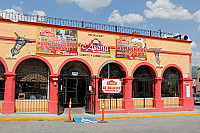 La casona de Santiago outside