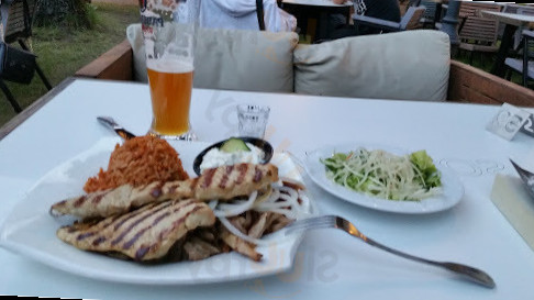 Mythos Greek
