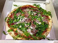 Pizzeria Italia food