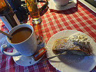 Giebelhaus food