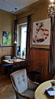 Cafe Fahrenschon inside