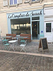 Le Comptoir De Sarah inside