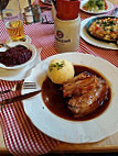 Spatzenhäusl food