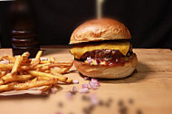 Le Saint Burger food