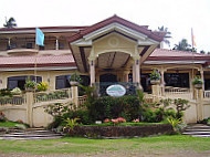 Camiguin Highland Resort Restaurant outside