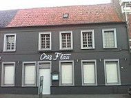 Chez F'lau outside