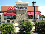Dairy Queen outside