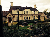 The Nag's Head Inn outside