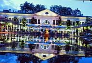 Orangerie Im Kurpark outside