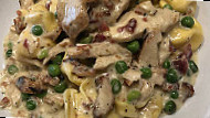 Bon Vie Bistro food
