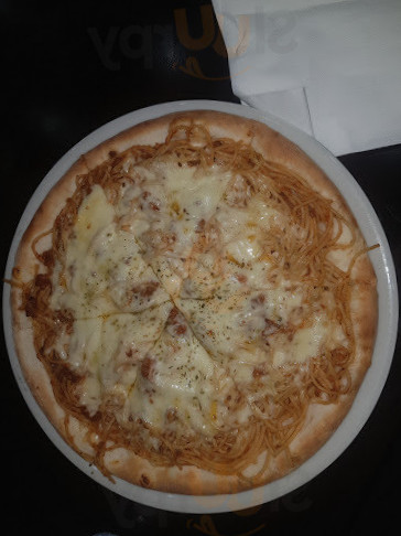 Jumbo Pizza
