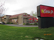 Carl's Jr outside