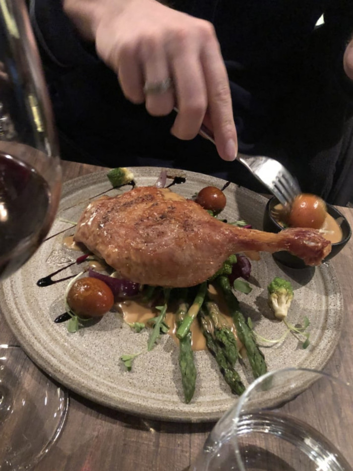 restaurant image