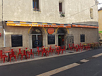 Cafe de la Paix inside