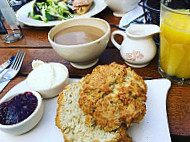 Le Pain Quotidien food