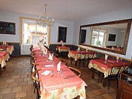 L Auberge Des Avenieres food