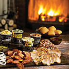 Dickey's Barbecue Pit food