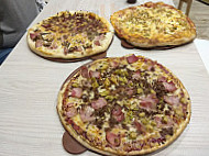 Pinto Telepizza food