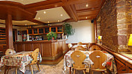 Auberge De La Foret inside