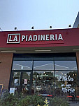 La Piadineria outside