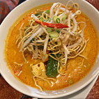 Harbourview Thai Unanderra food