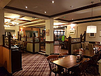 Old Cobblers Inn inside