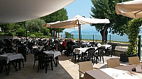 Pizzeria Campingsirmione inside