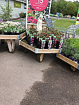 Blooms Garden Centre outside