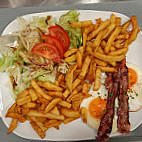 Frites Maillot food