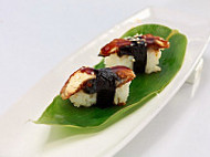 Heart Sushi food