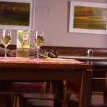 Vinothek Und Winzercafe Kaisergarten food