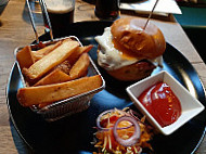 Kinelly's Pub food