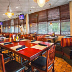 O'malley's Crowne Plaza Auburn Hills food