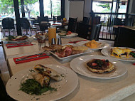 Fusion Pizza Bar food