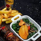 Bell'ys Steak House food