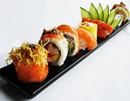 Sushi Club food