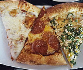 Pizza Schmizza Pub Grub food