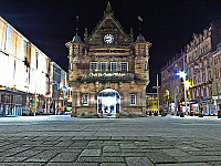 Caffe Nero St Enochs inside