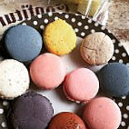 Macarons Chocolats food