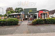 Mcdonald's outside