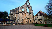 Hotel de L'Abbaye inside