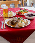 HÖbi HÖnbacher Bierstube Garten food