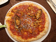 Da Maurizio E Pizzeria Ergoldsbach food