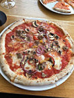 Il Capriccio Pizzeria food