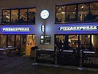 Pizzaexpress Scarborough inside