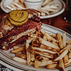 Mcnellie's South City food